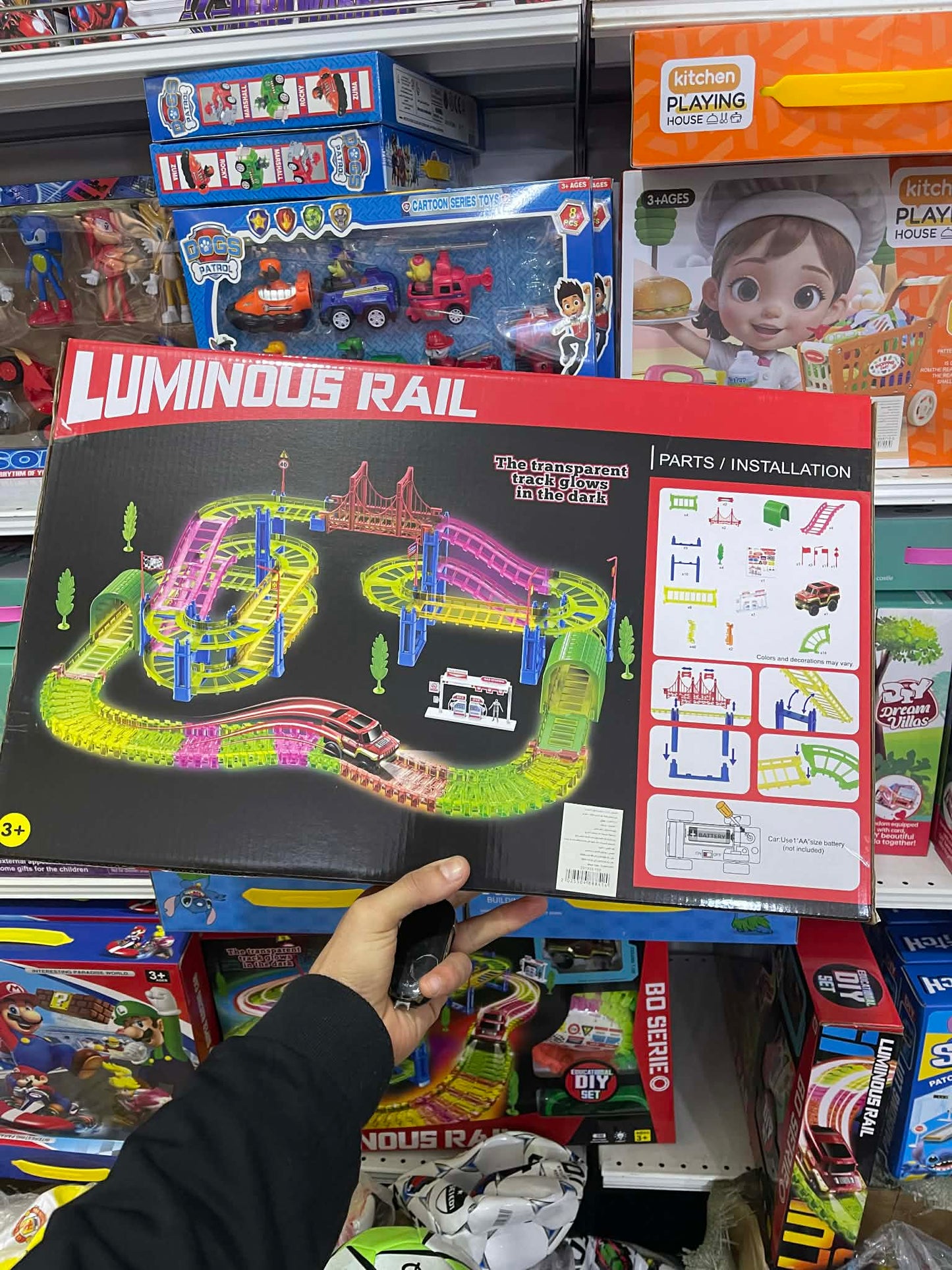 سيركوي سباق مضيء مع سيارة – تركيب خاص وسهل للأطفال Circuit de course lumineux avec voiture – Montage spécial et facile pour enfants 🚗✨