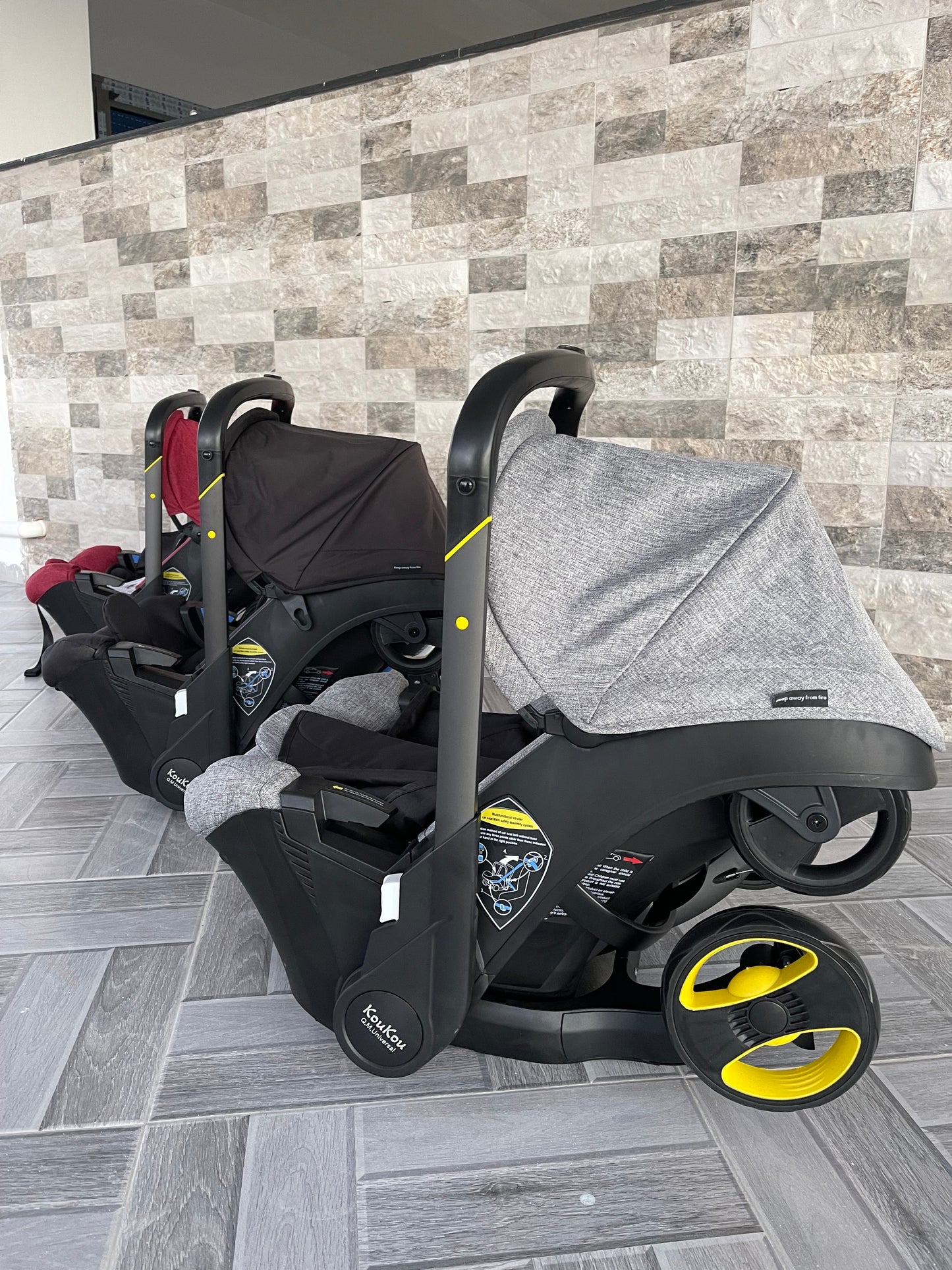 Poussette + siège auto multifonction