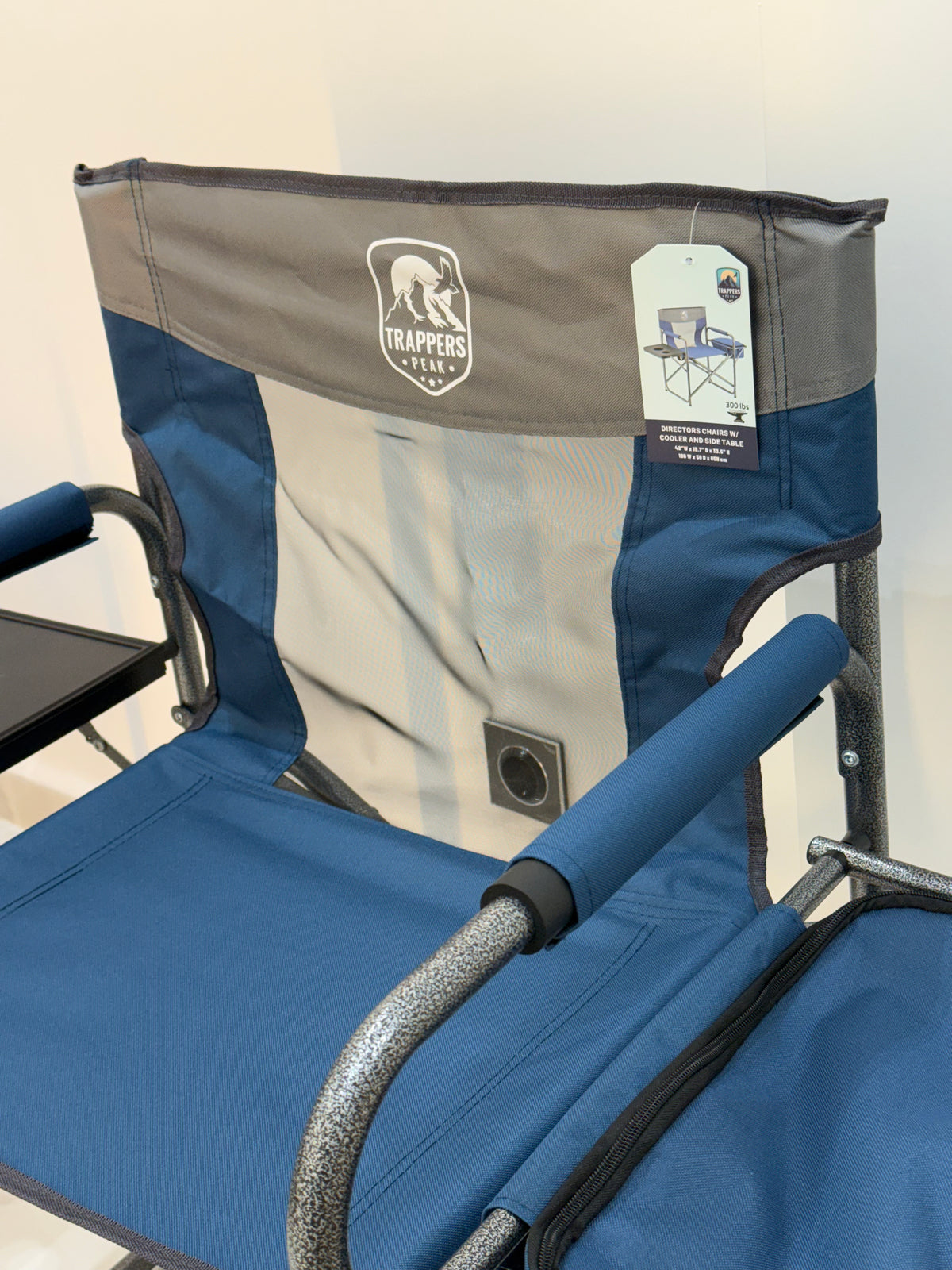CHAISE PLIANTE LUX + TABLE + GLACIAIRE